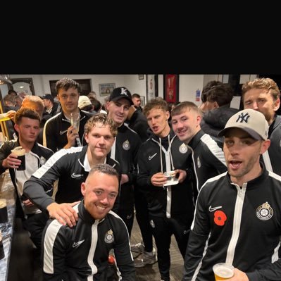 KLFCsupporters's profile picture. Twitter account for the Kings Langley FC Supporters Group. Home or Away support the KINGS🏁⚽️. #upthelango