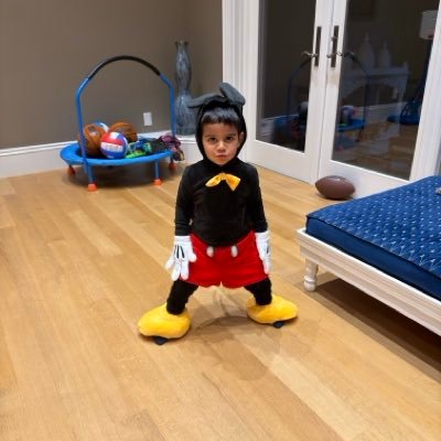 devaangparikh's profile picture. 