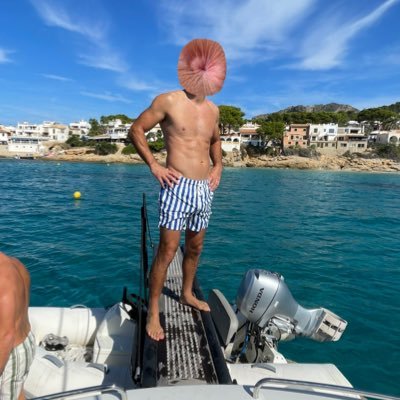 ArtTed___4's profile picture. Common sense connoisseur .