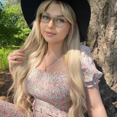 CarlandBob54E81's profile picture. 