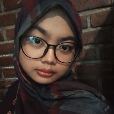 ducheses's profile picture. intp, bukan #collegetwt