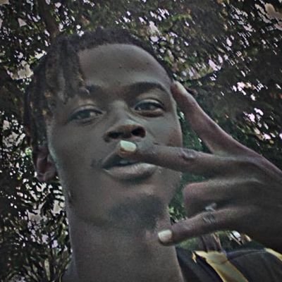MurphofAbk's profile picture. An Afrobeat Singer
I'm sorry Mom you raised a gud kid ot of me🗨️🗨️ ,but life f***me🤣& left m with no choice than to vibe😀,even I knew how hard it is to surv