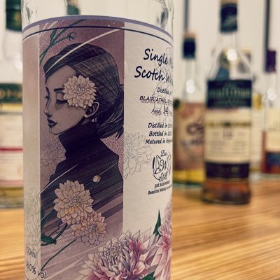 yoidore_cask's profile picture. あまり飲めないホント大して飲めないけど、ちょっとかなり好きかなウイスキーとジン たまに日本酒やラム酒も あと巨人軍好きです我が軍w 九学魂持ち