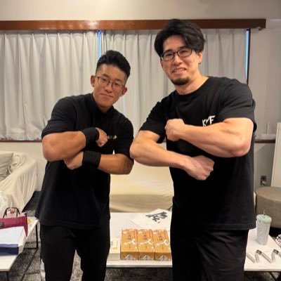 PancakeAkuryoku's profile picture. 17歳《握力4kgでバカにされてた人間が握力を本気で鍛える。》 最高握力 右109.8kg 左88.8kg 空手弐段 2023年2月20日握力トレ開始 主に握力に関するツイートをしています。 SILARUKOV推し