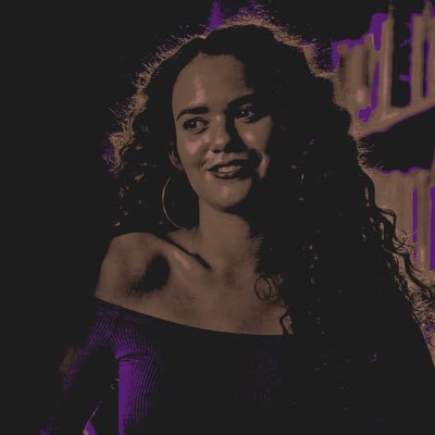 uccellinarossa's profile picture. ❝Bonnie was as captivated as a little mating songbird by the bright plumage and melody of her born nestmate.❞—『 ᴘsʏᴄʜɪᴄ-ᴡɪᴛᴄʜ 』