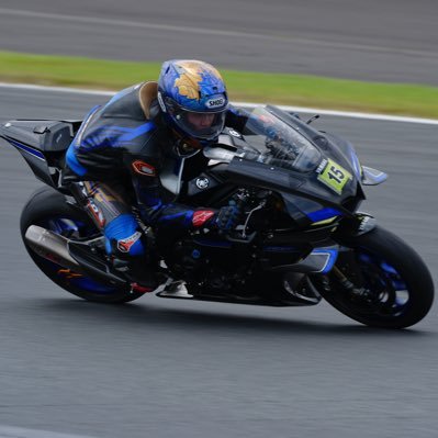 kurukuru103wpc's profile picture. 無言フォロー失礼します！バイクと稀にサバゲのアカウントです。基本バイクかサバゲメインの方のみフォローいたします。作業用の動画も試験的に上げてますので是非(事故による怪我の影響で一時中断)→ https://t.co/fLLRaUhkEi