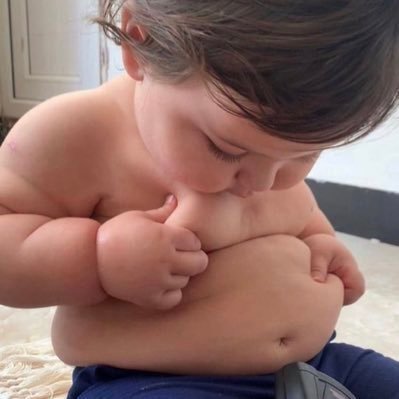 Burnitolldown's profile picture. 