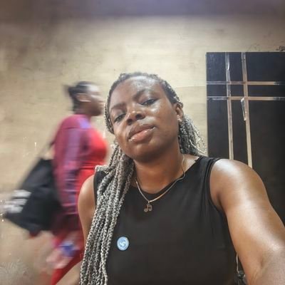 Tingle_yoga's profile picture. LAWYER || EDUCATOR || YOGI