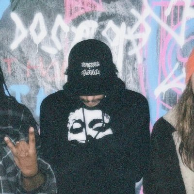 vonhelvetica's profile picture. whas on yo feeble ass mind today