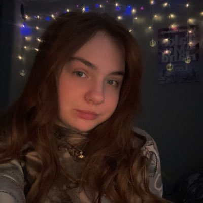 hoIlymae's profile picture. heaven knows i should let go