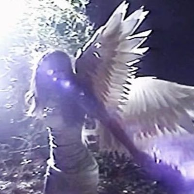 raawans's profile picture. i cry a lot