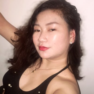 iamladylynskie's profile picture. Embracing the power of the evil eye || Chocobells 🐾