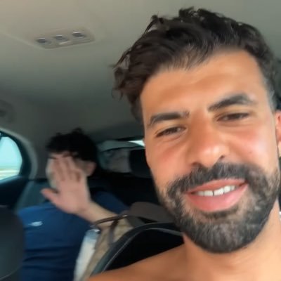 mini_khl's profile picture. J’me livre mais j’ai vla les choses à préserver.