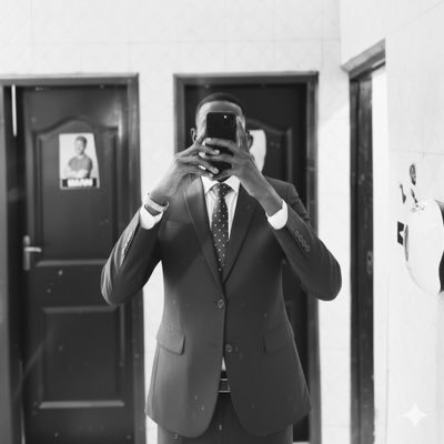 JnrOlertey's profile picture. Nothing is more attractive than loyalty || #ASI || @LFC || Big fan of @IbrahimaKonate || YNWA || KEN 2028 ||