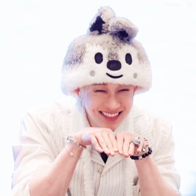 Akromanse's profile picture. (*ฅ́ ˘ฅ*)♡ she/her ~ 24y ~ kinda lost but here we go