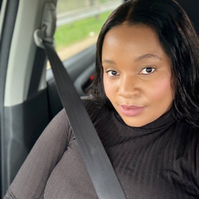 khvnyi's profile picture. .