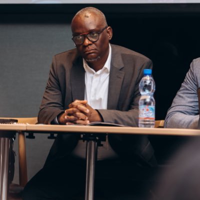 biatitudes's profile picture. avocat (co-fondateur KBB Law firm), chercheur et formateur en droit (Doc&Juris), écrivain, éditeur (Editions Miezi), élève-philosophe.