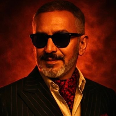 SretenSosic's profile picture. Vi Veri Veniversum Vivus Vici