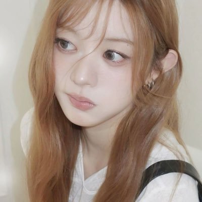 nishimuralogs's profile picture. frank ocean and nishimura riki ✶ ⤷ “@iheartbylers .ᐟ ˎˊ˗