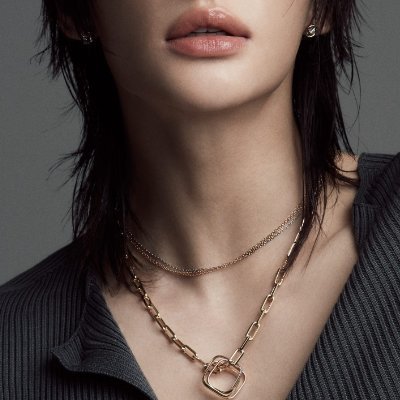 Leenaya's profile picture. 링크공유 + 리트윗 + etc.