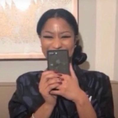 thatb2badd's profile picture. i just may post more🫣..