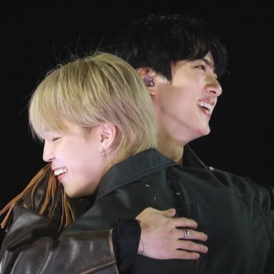 ParkJinan_'s profile picture. I’m nothing without your love 🇹🇭 ARMY OF BTS - OT 7 - Since 2019 ♥ ɴᴀᴍᴊᴏᴏɴ ꜱᴇᴏᴋᴊɪɴ ʏᴏᴏɴɢɪ ʜᴏꜱᴇᴏᴋ ᴊɪᴍɪɴ ᴛᴀᴇʜʏᴜɴɢ ᴊᴜɴɢᴋᴏᴏᴋ ♥ 💓#pjn_review
