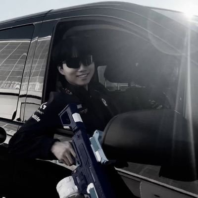 KCZINZIN's profile picture. ON VEUT UN DEPART ECLAIR