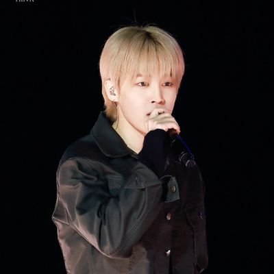 aa1227316's profile picture. 