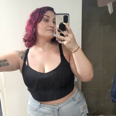 AritaaMB's profile picture. 🦛❤️
Bulbizare 🌱
Illustration 🎨🖌
Jeux Video 🎮💻🖱
Univers Horrifique 💀👻🔪