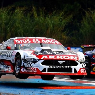 latitocarinelli's profile picture. Cuenta no oficial del club de fans del mejor piloto del TC