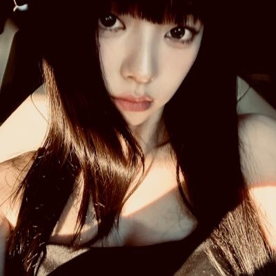 voidunk's profile picture. stealing 🆒 mutuals.