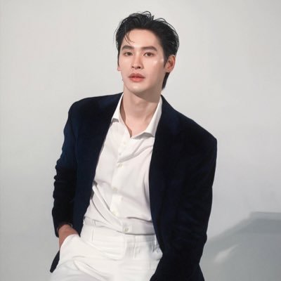 ylnoppoak's profile picture. 