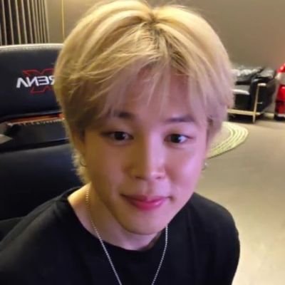 Sunnyy_thv's profile picture. ot7
📍milan