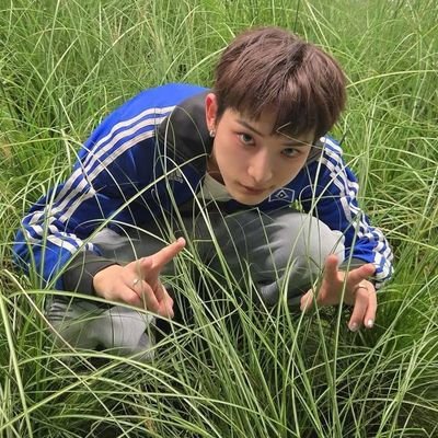 huekaikai's profile picture. # BACK TO LIFE 💚
&teamtxtaespa enthusiasm.