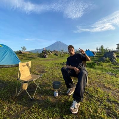 busbybois's profile picture. Once Red, Always Red!