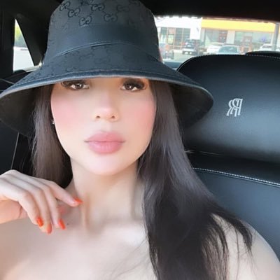 lovesmile56's profile picture. 💦Addicted to Ladezaskz Mae’s curves ? same .🌊 Uncensored drops |4k thirsty traps | Full vault 21 Not Ladezaskz , Just Obsessed. 👇Tap in & Enjoy the Ride .