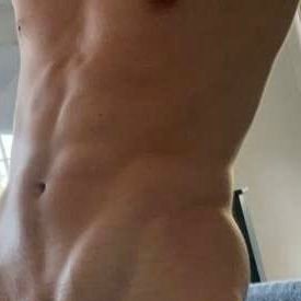 Nagame0_'s profile picture. 27• he/him • dom

avi is me