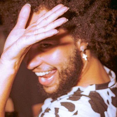 ERRORwes's profile picture. resolvi virar gay em 1998