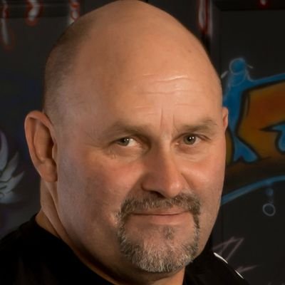 K_e_i_t_hh's profile picture. I have no patience for nonsense

It's my story. I can tell it as big as I want.

Raised by wolves.