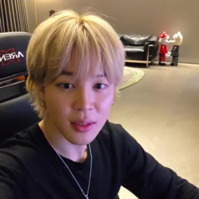 ss_pjmforever's profile picture. 🌙 PARK JIMIN EL REY QUE GOBIERNA MI VIDA 💥 MI MUNDO ENTERO!!! ✨FACE 💛MUSE✨ "TRABAJA DURO Y EN SILENCIO, DEJA QUE TU ÉXITO HAGA TODO EL RUIDO".😘