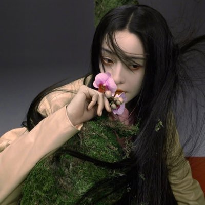 Artmisia_agri's profile picture. 第五人格启动 发在推上的图不会再任何平台再发 盗图死全家