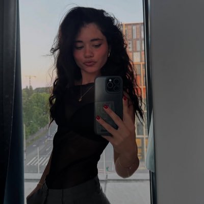 MilaVThatsMe's profile picture. i’m here entirely against my will