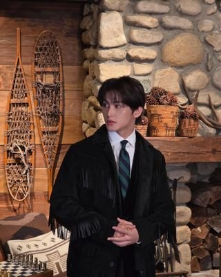 mklvrs11's profile picture. Mark always in my mind and my heart every day ❤                               
fall in love with #마크