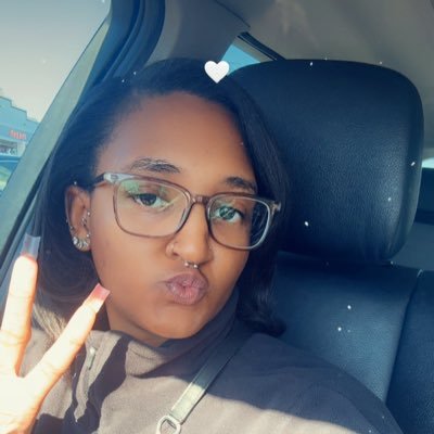 Msmoody23_'s profile picture. just a girl 🤷🏽‍♀️