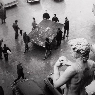 xoch82924's profile picture. 