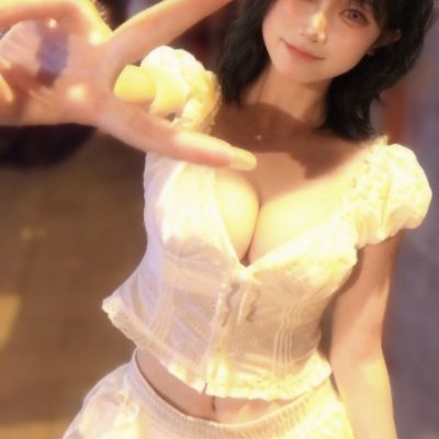 ura_rima_'s profile picture. たまに顔みせるかも 友達→@7o7_xx