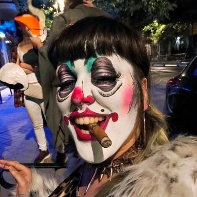 DLemonbot's profile picture. elle/ella
•23
•🏳️‍⚧️
•Candado @LimonCircular