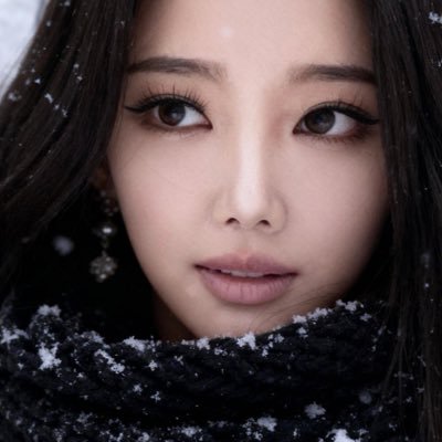 YeahJ_World's profile picture. Seoulnational University | New in crypto |Miss intercontinental 2nd run up + Entertainer