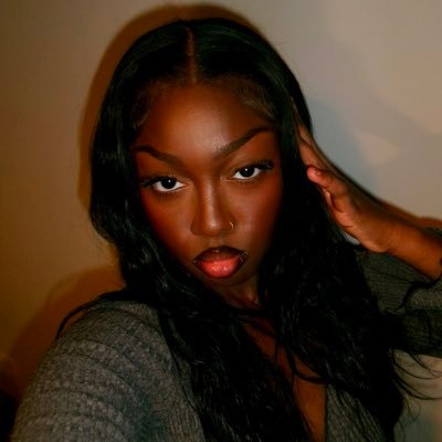 m0cia's profile picture. 🇨🇮🇱🇨