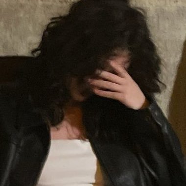 eowt6's profile picture. مره أسلى .. ومره يعاودني بلاي